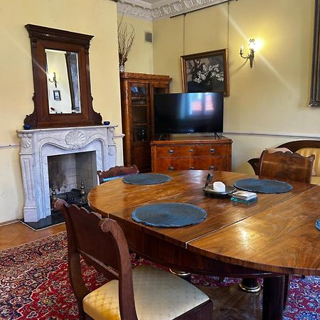 Royal Apartment Krakow Bagian luar foto
